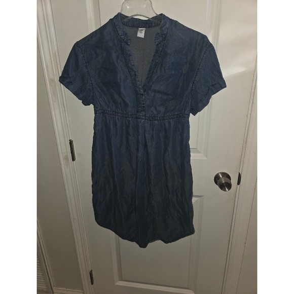 H&M Dresses & Skirts - H&M Mama Maternity Blue Denim Short Sleeve V-Neck Mini Dress Size XS